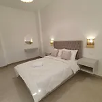 Oasis Apartment